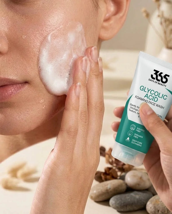 Glycolic Acid Foaming Face Wash – Exfoliating & Pore Cleansing